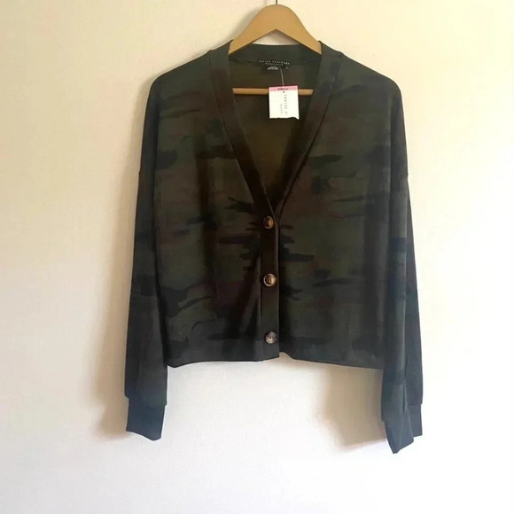 NWT Social Standard by Sanctuary Camo Cardigan Sweater - Picture 2 of 14